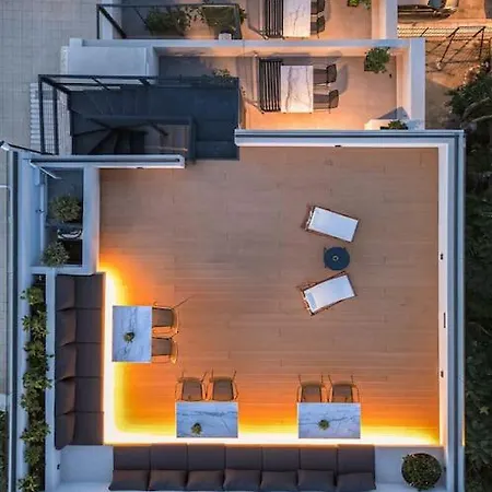The Meta -rooftop Access Sunny 2bdr *